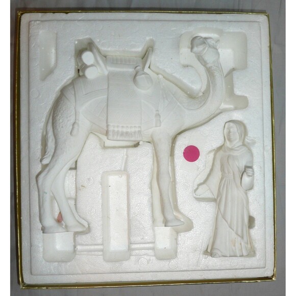 Lenox White Bisque Nativity Limited Edition Standing Camel + Trainer Bone 1991 - Picture 2 of 16